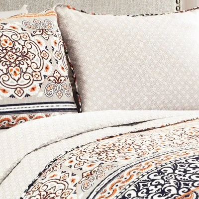 Nesco Quilt Navy/ Coral 3 Piece Set - Lush Décor