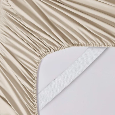 Sweet Home Collection | Fitted Sheet Brushed Microfiber Bottom Sheets With Built In Sheet Straps - Image 4