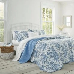 Bedford Quilt Set - Laura Ashley