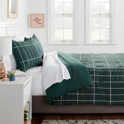 Grid Print Microfiber Reversible Comforter & Sheet Set Dark Green - Room Essentials™