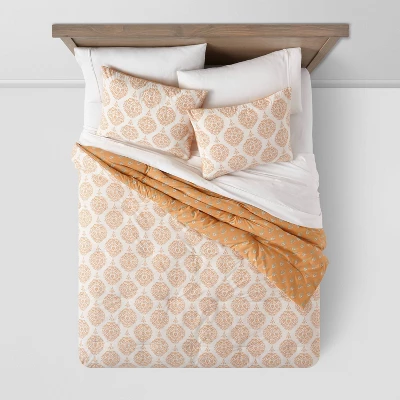 Medallion Printed Comforter & Sham Set Off-White/Dark Gold - Threshold™ - Image 2